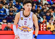 真人足球官网-包含莱昂内斯锁定逆转胜利，冲击联赛排行榜的词条